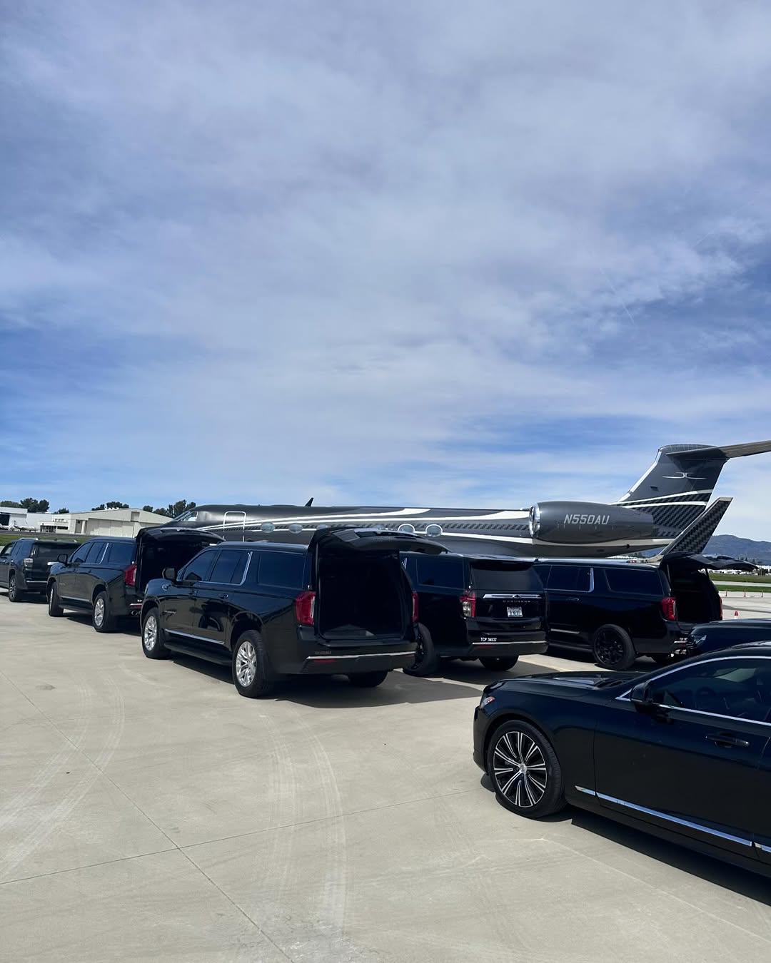 High Rollers Limo on Instagram